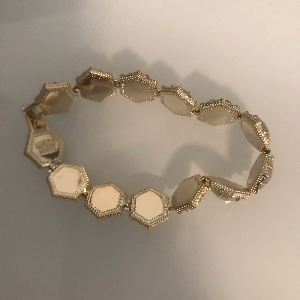 🤍 Grace bracelet 🤍 - Picture 4 of 6